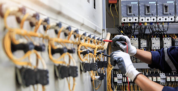 Professional Electrician technician working in Von Ormy, TX